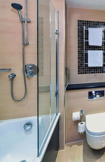 https://blockeddrainsmarmion.com.au/uploads/2025/07/blocked-shower-drains-26575.jpg