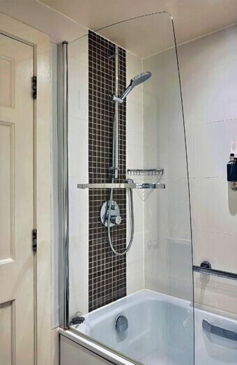 https://blockeddrainsmarmion.com.au/uploads/2025/07/blocked-shower-drains-69601.jpg